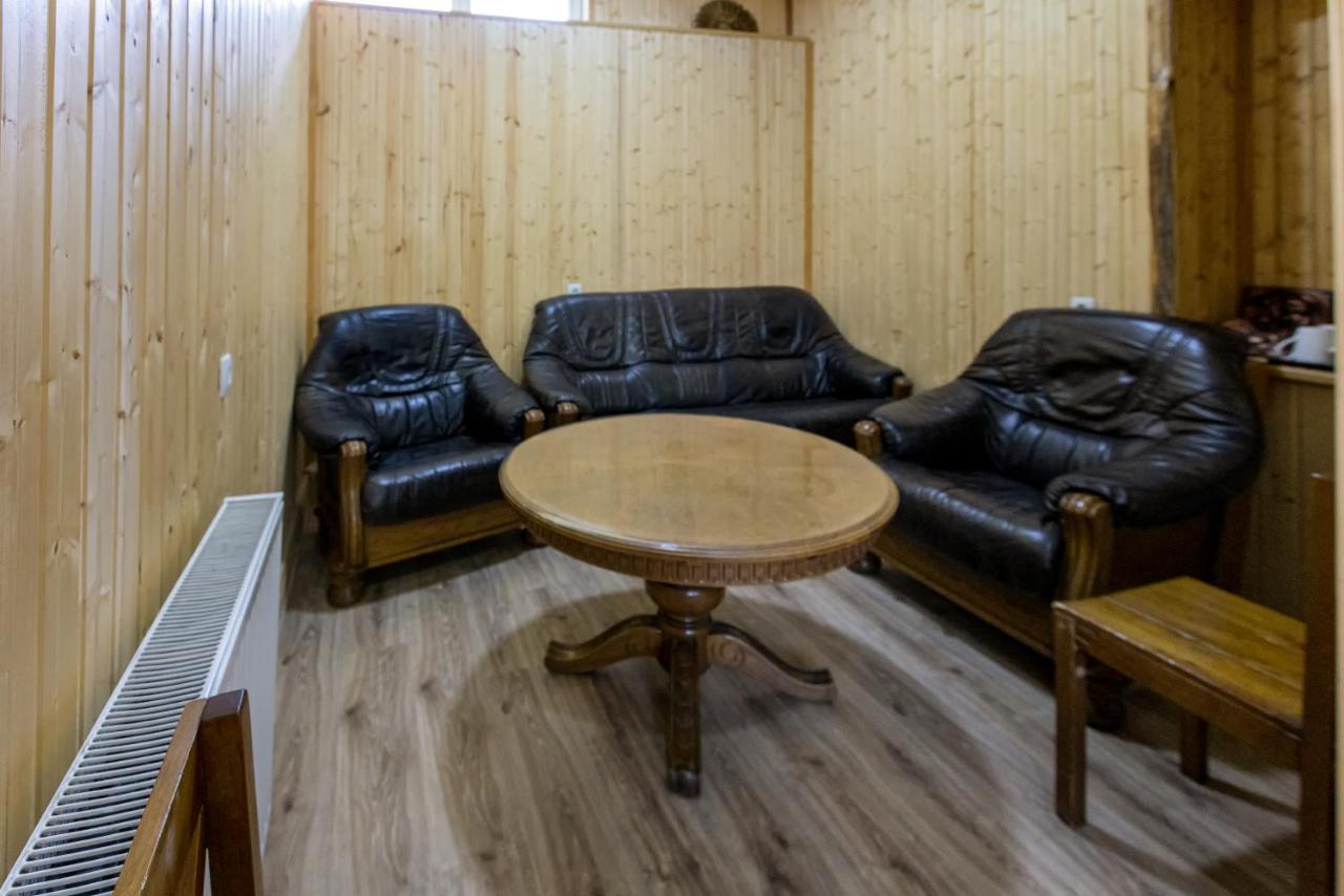 Gp Rooms Stepancminda Exteriér fotografie